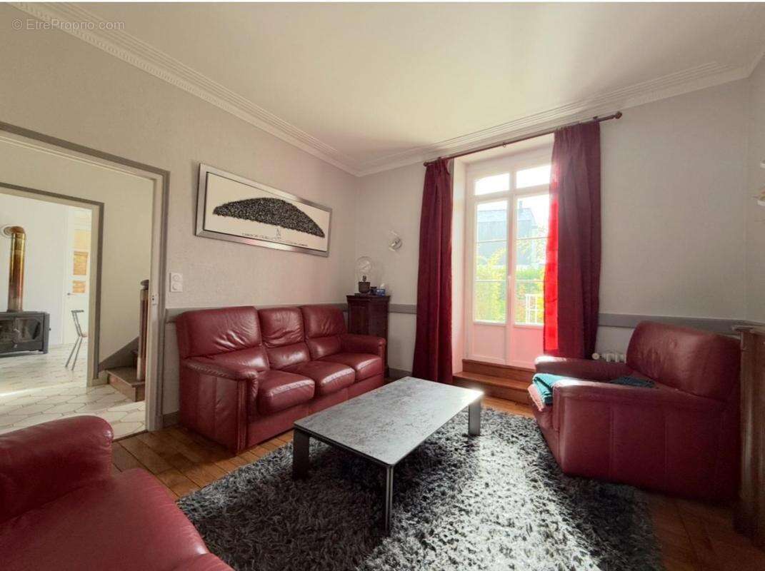 Maison à MALESTROIT