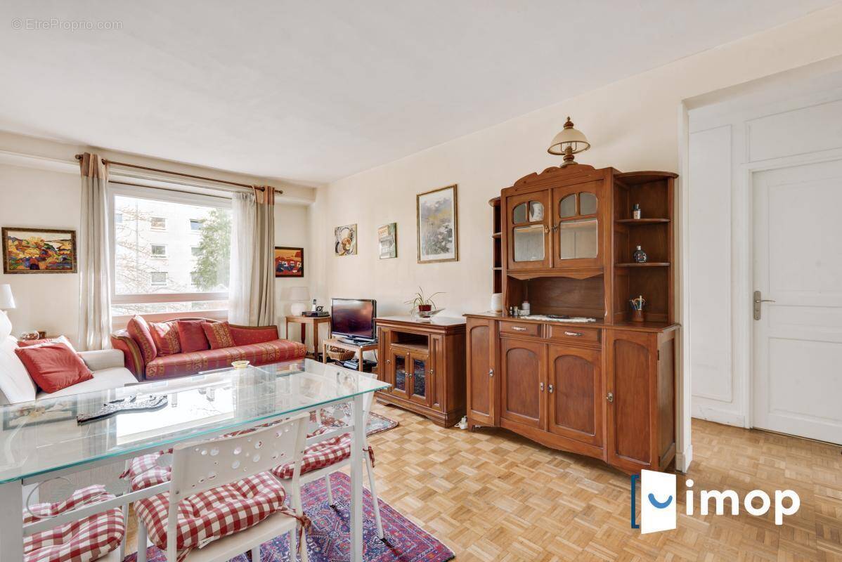 Appartement à SAINT-CLOUD