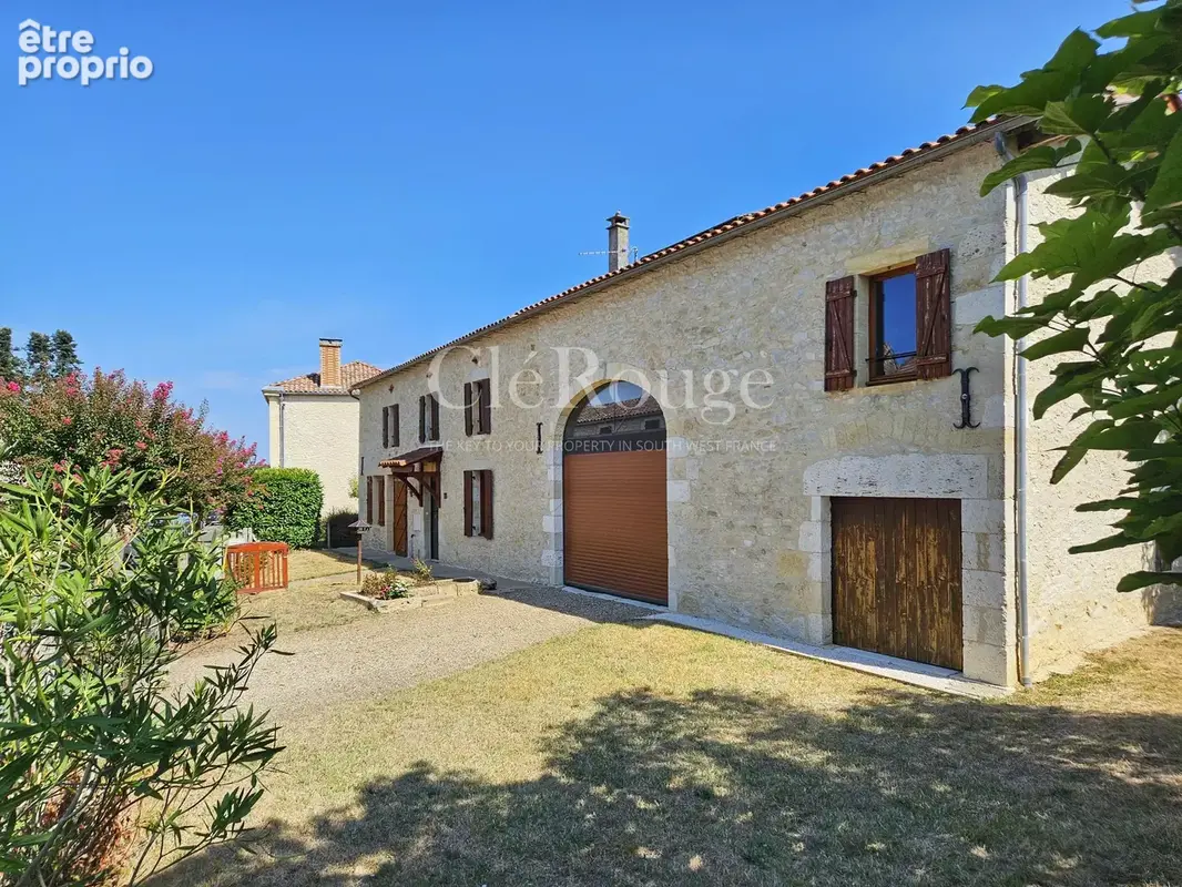 Charmante propriété à la campagne avec piscine, vues dégagées et beau potentiel d’aménagement - photo 20