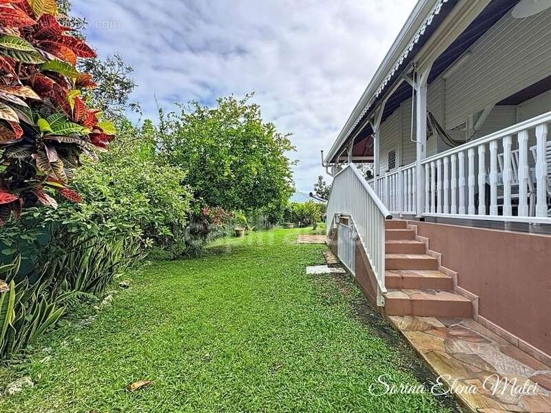 Maison à PETIT-BOURG
