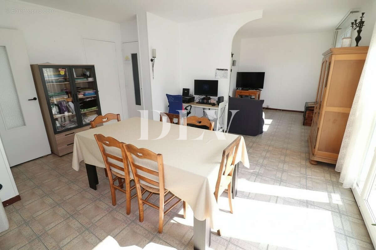 Appartement à AVON