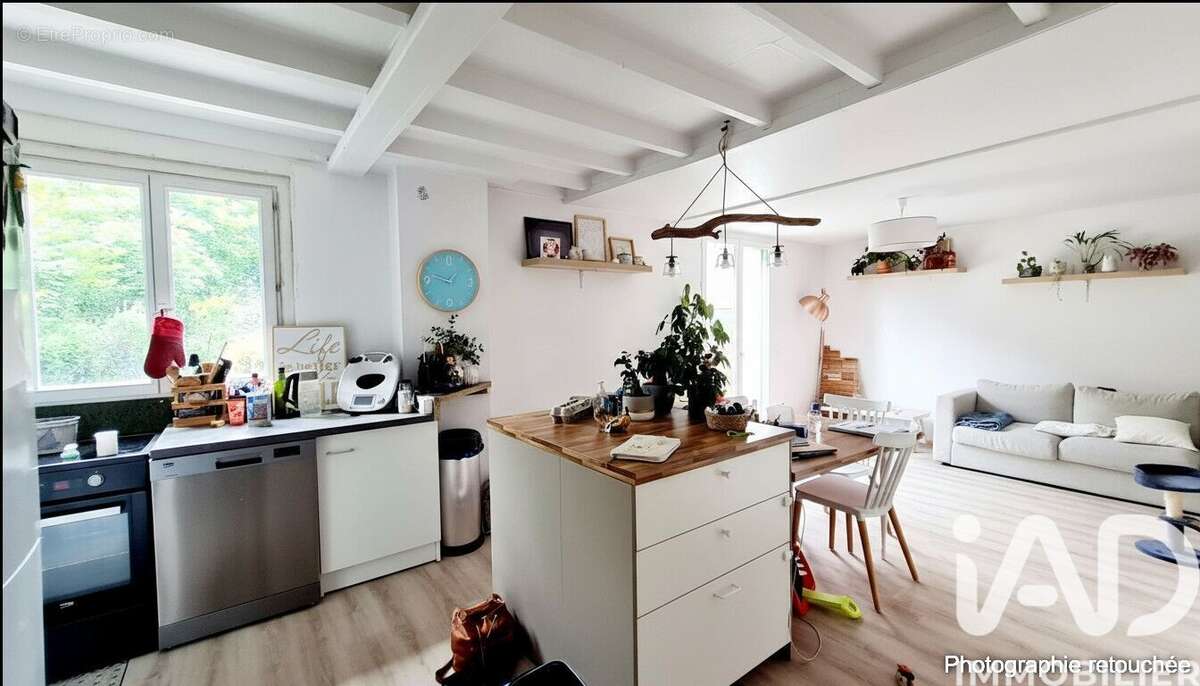 Photo 2 - Maison à SAINT-ETIENNE