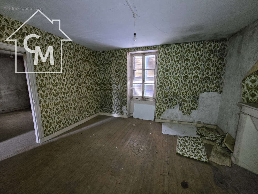 Maison de bourg avec jardin et dépendances - photo 28