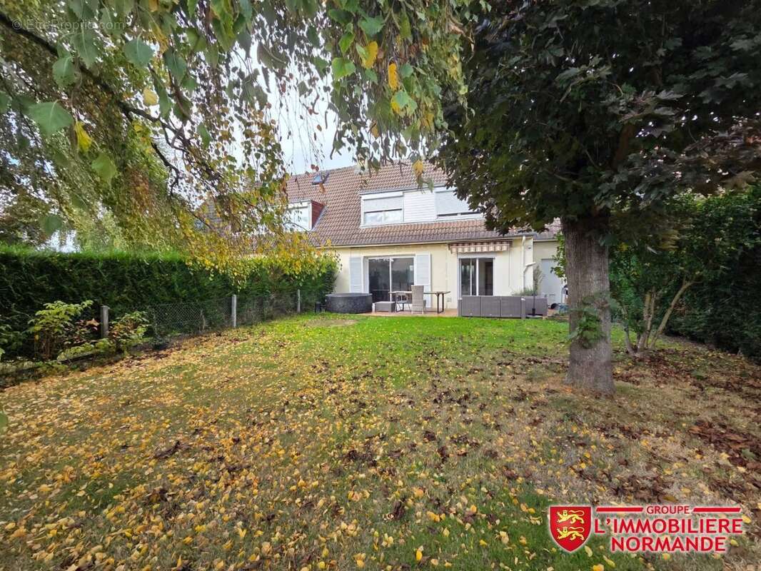 Maison à LE VAUDREUIL