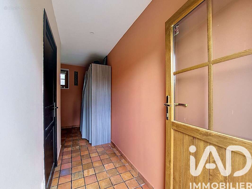 Maison 170 m² à Emanville  - photo 9