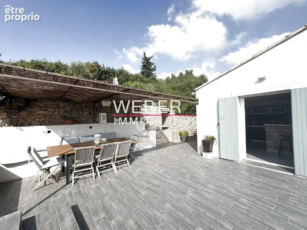 Photo Maison à Ollioules au prix de 820 000€