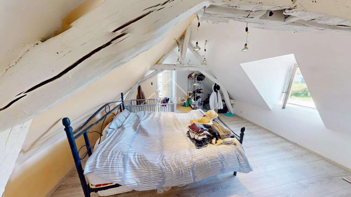 Maison à SAINT-POURCAIN-SUR-BESBRE