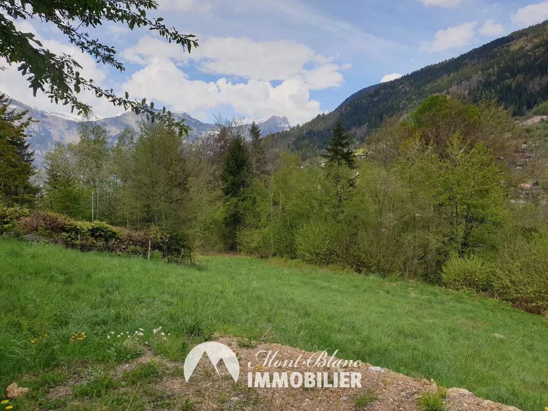 Terrain à SAINT-GERVAIS-LES-BAINS