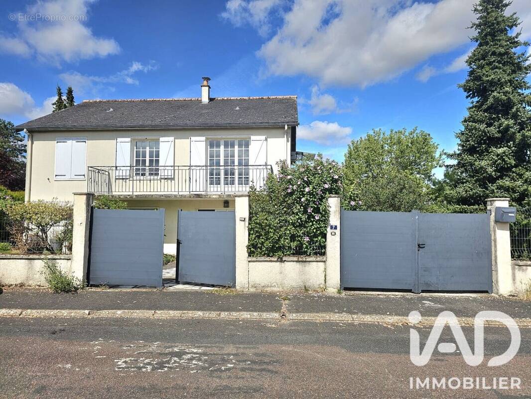 Photo 1 - Maison à CHANCEAUX-SUR-CHOISILLE