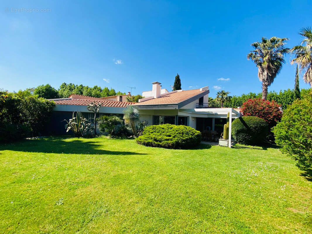 Maison à SAINT-CYPRIEN