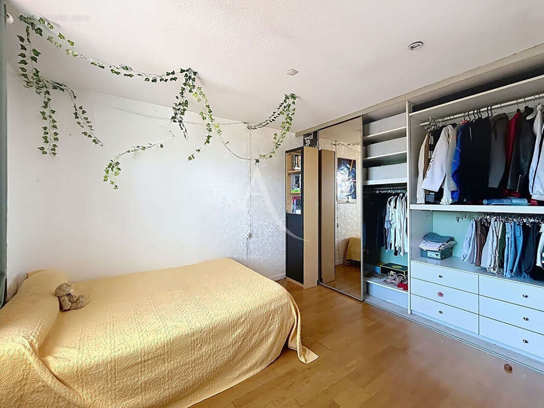 Maison à CASTELGINEST