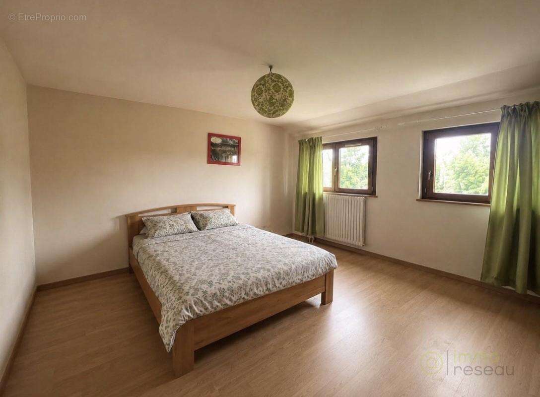 Maison 134 m² à Gisors  - photo 7