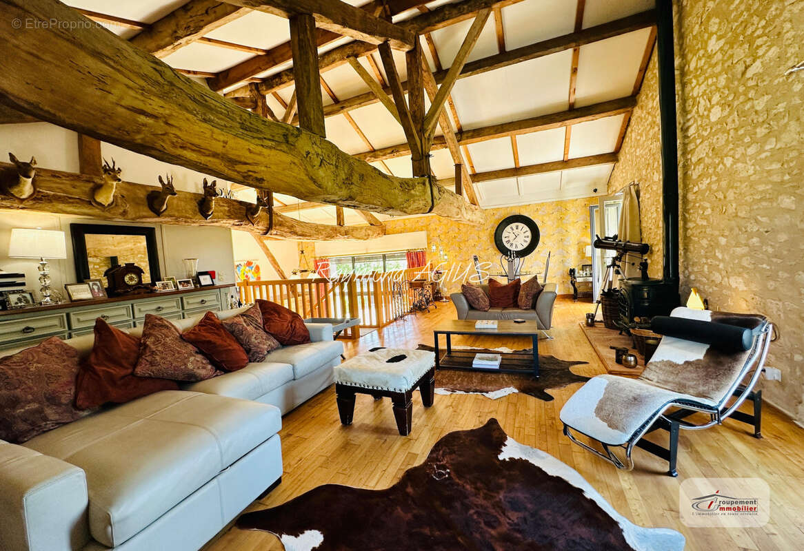 Maison à SAUSSIGNAC