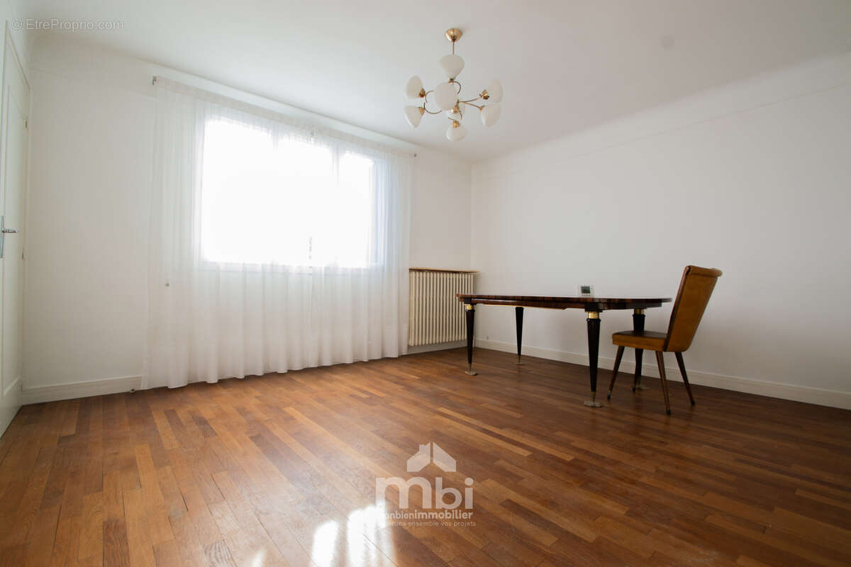 Maison individuelle 4 pieces - centre ville - photo 3