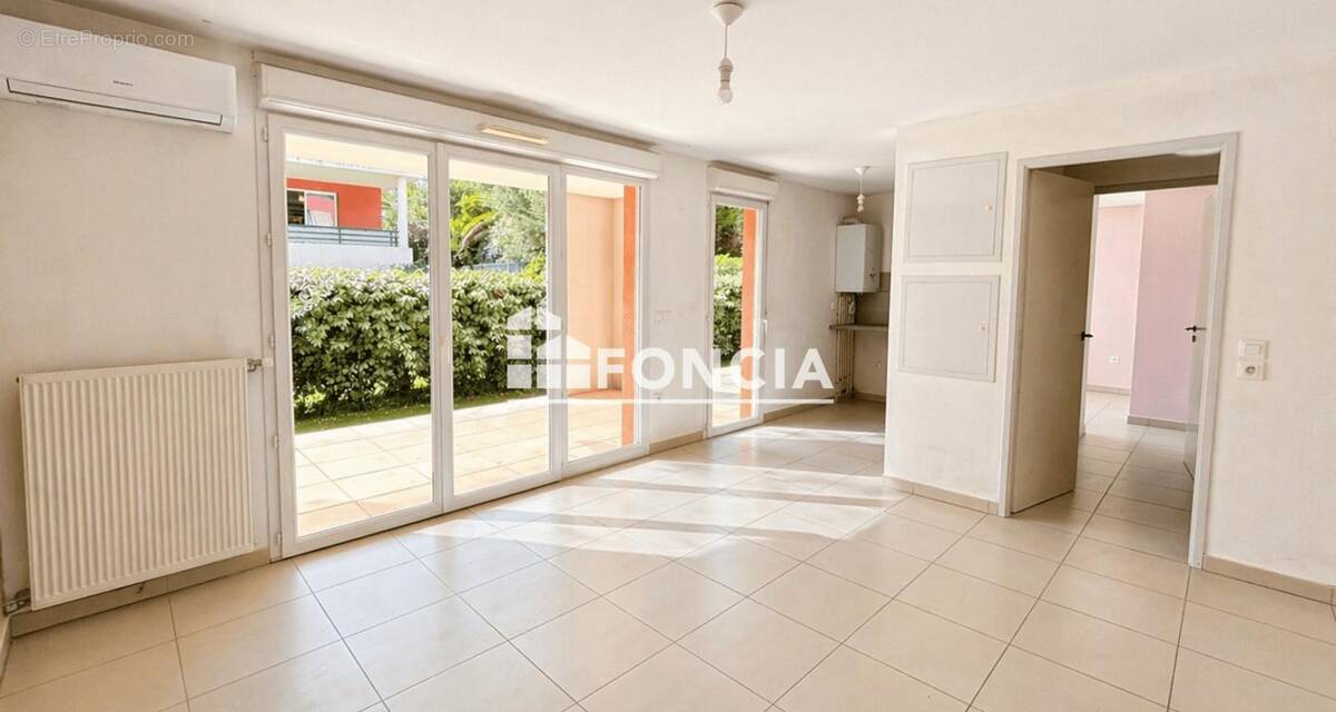 Appartement à FREJUS
