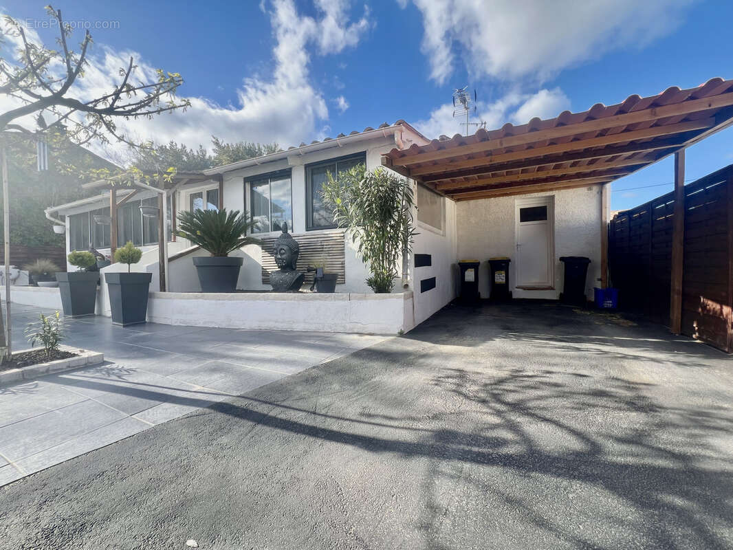 Maison à LUNEL-VIEL