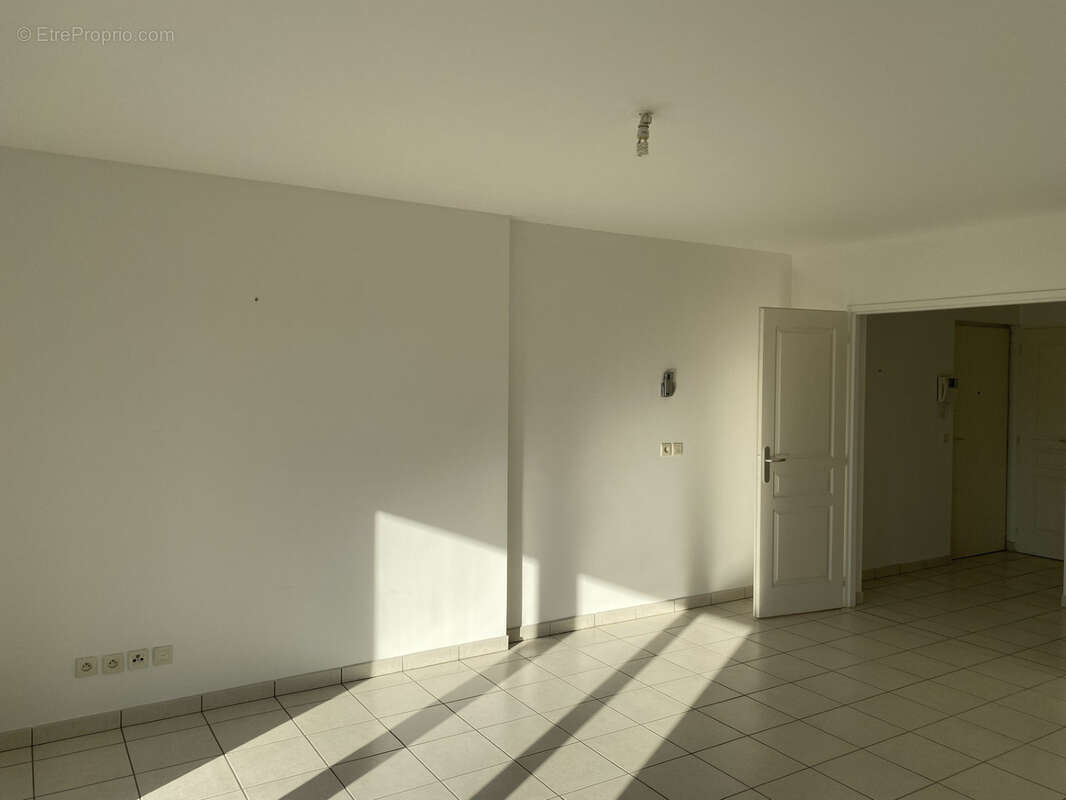 Appartement à BOURG-LES-VALENCE