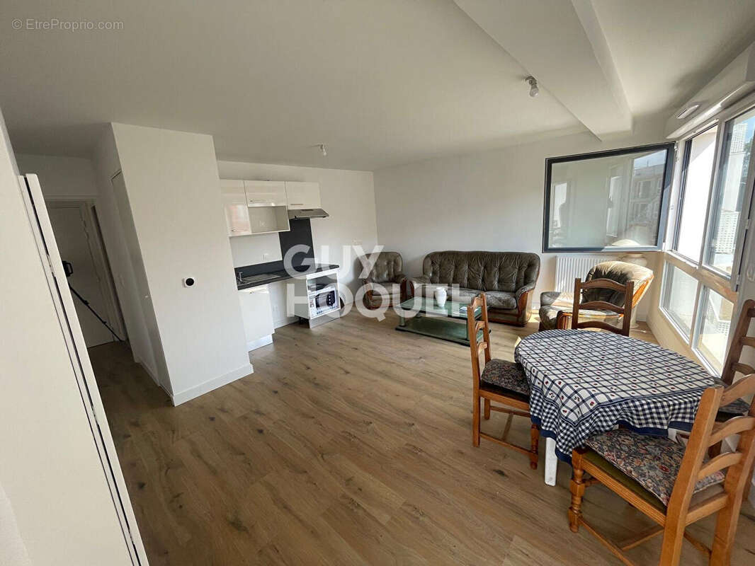 Appartement à VILLENAVE-D&#039;ORNON