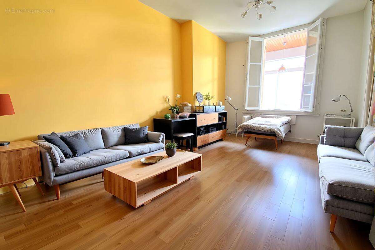 Maison de famille en pierre de caractère 142m² à Bordeaux - photo 4