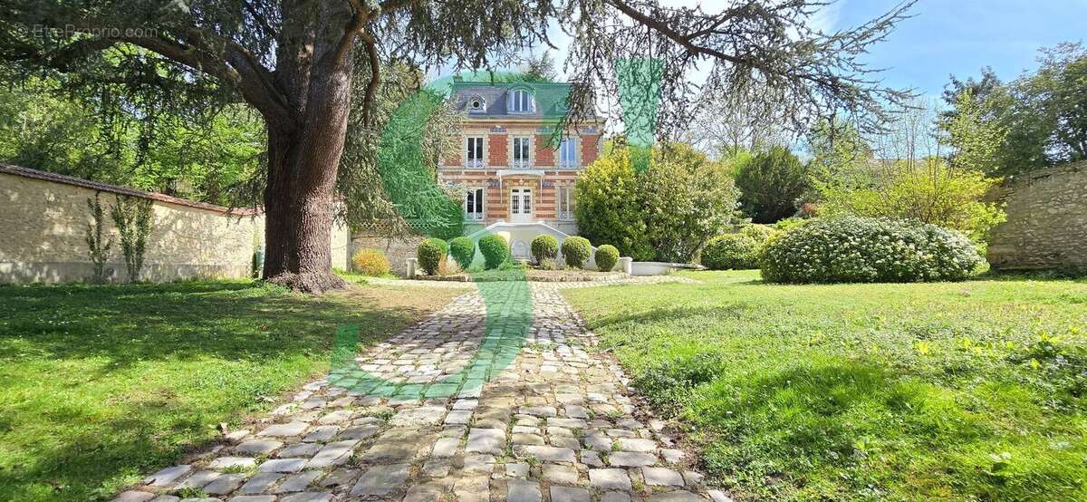 Maison à CHAUMONT-EN-VEXIN