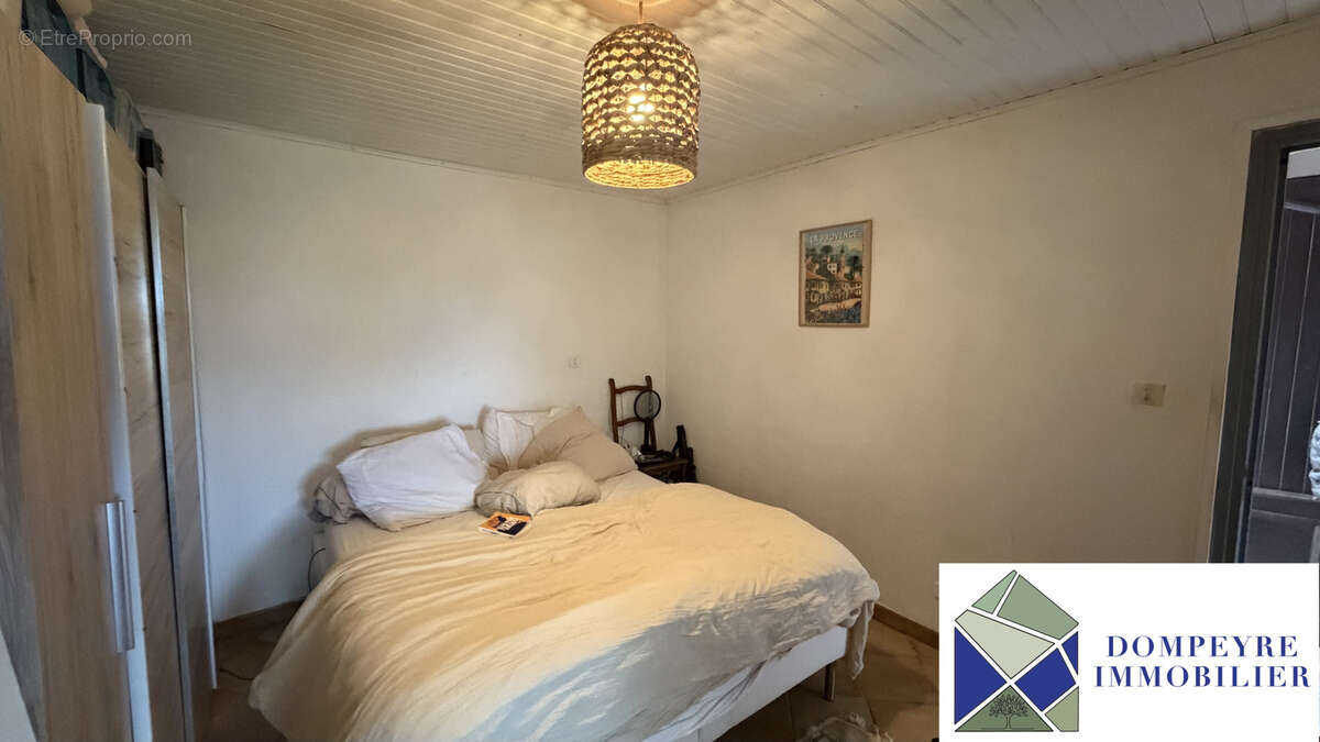 Villa T3 avec véranda à rénover à Cotignac   Beau potentiel - photo 6