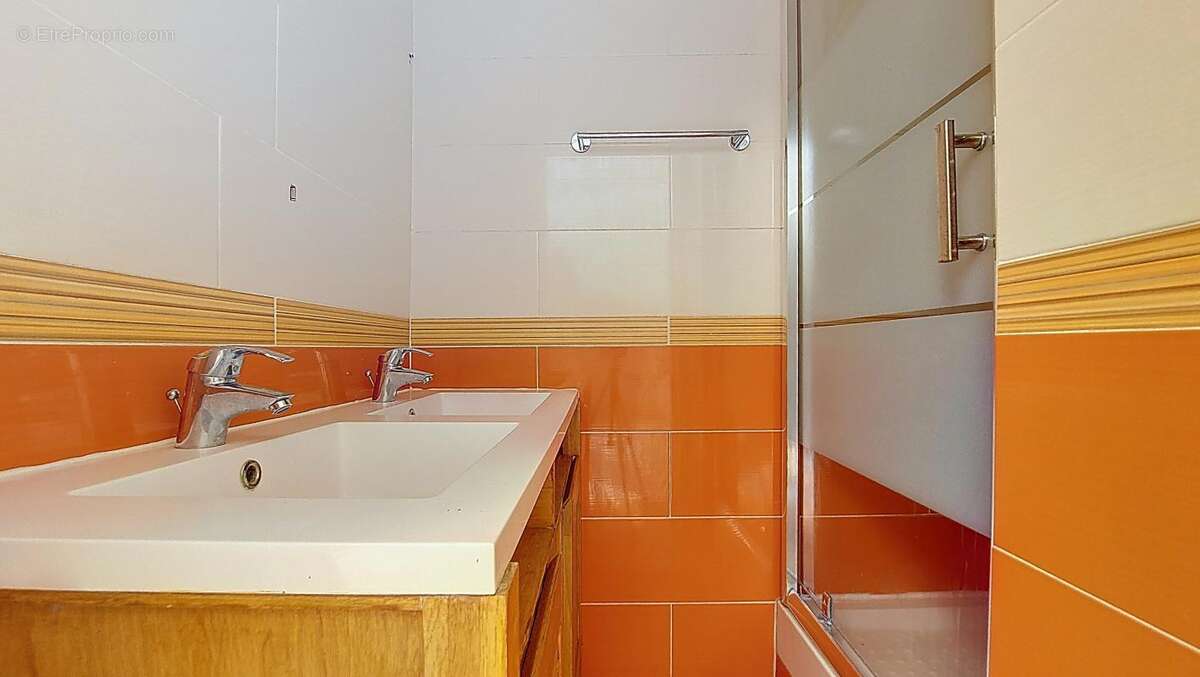 Maison à SAINT-PRIEST