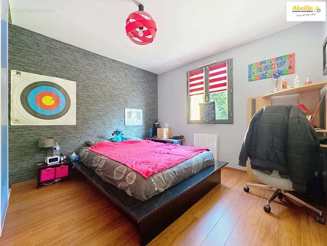 Maison à SAINT-CHERON