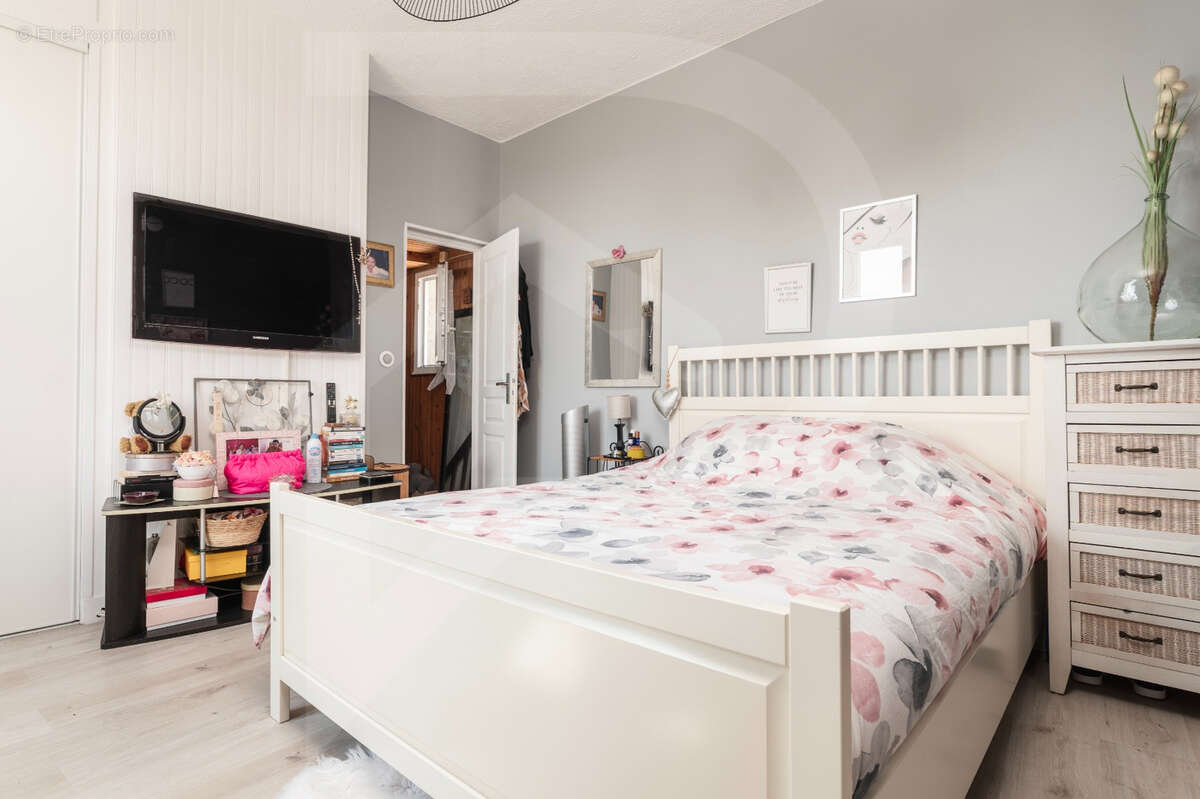 Maison - 75m2 - sainte-cecile - photo 10