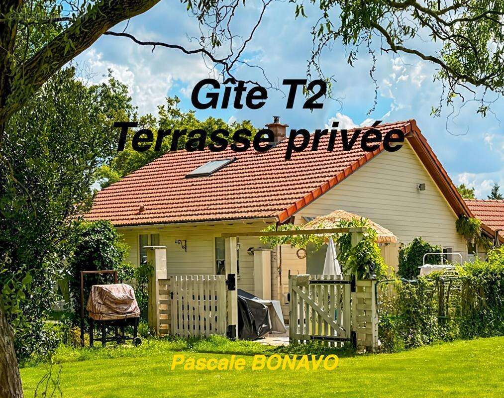 Maison à VENDAYS-MONTALIVET