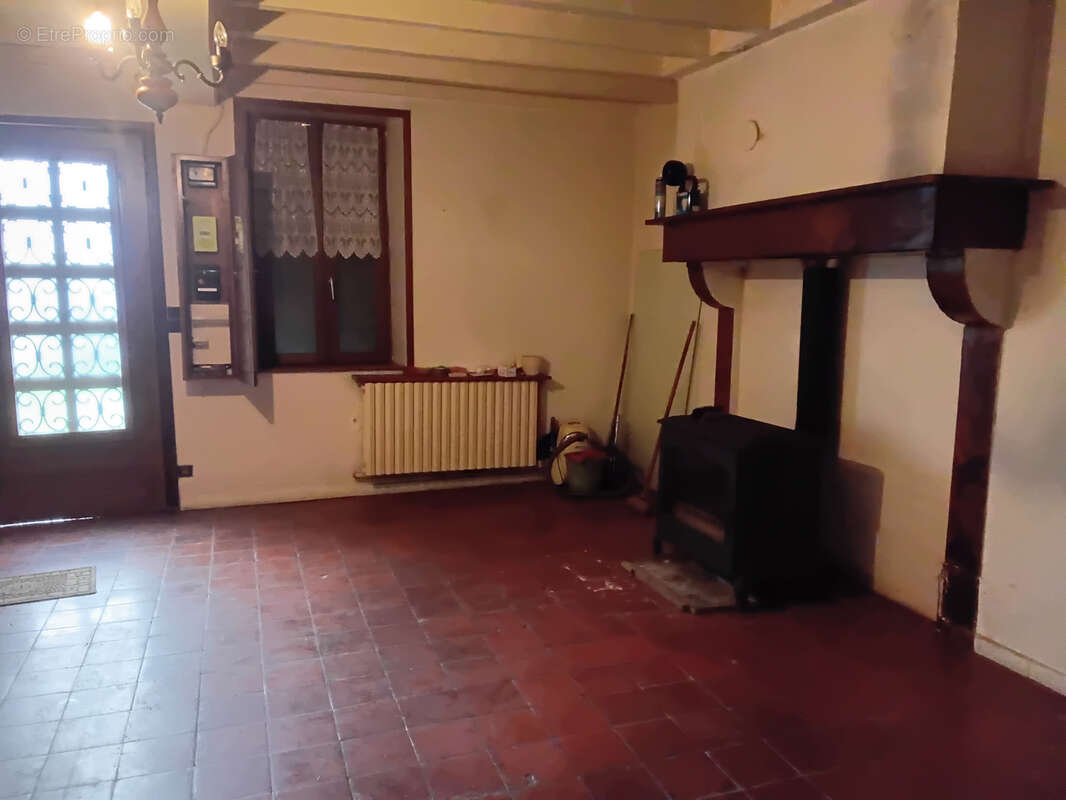 Maison à NERONDES