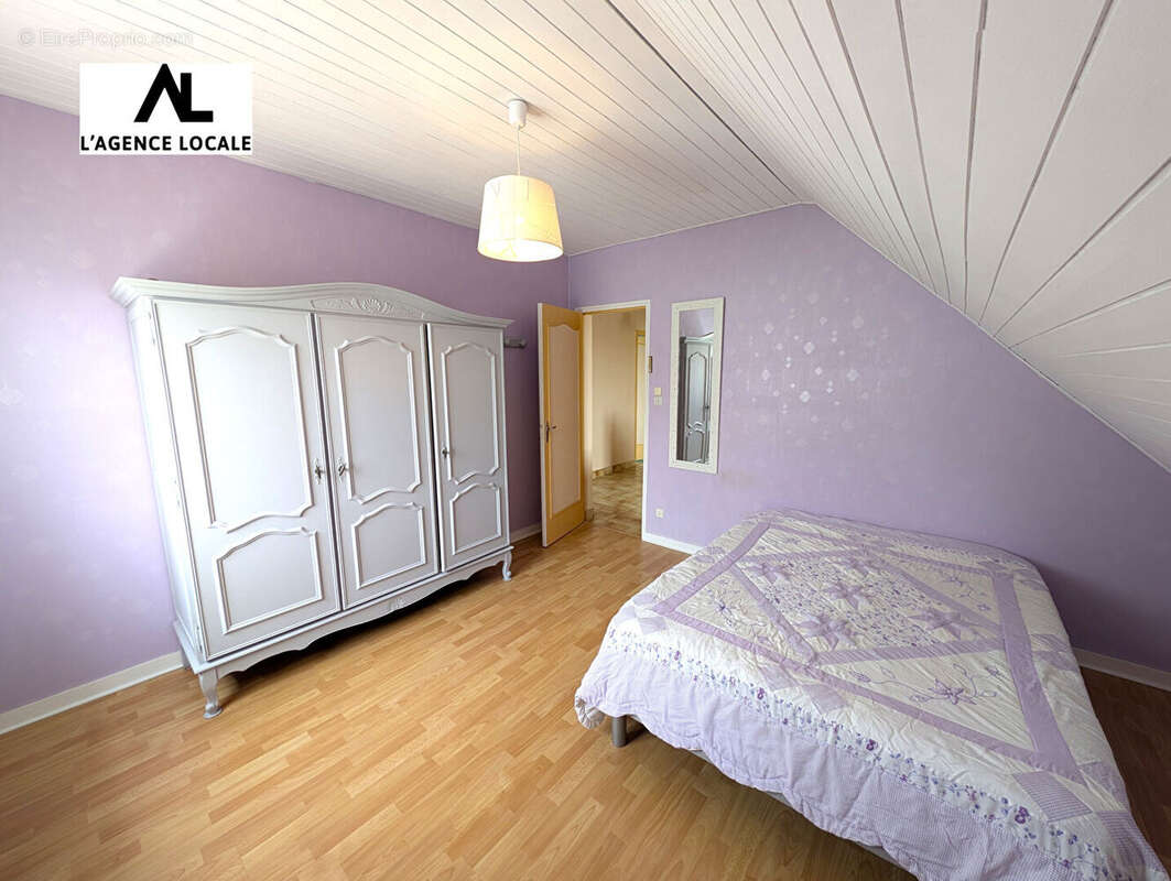 Maison à LES PONTS-DE-CE