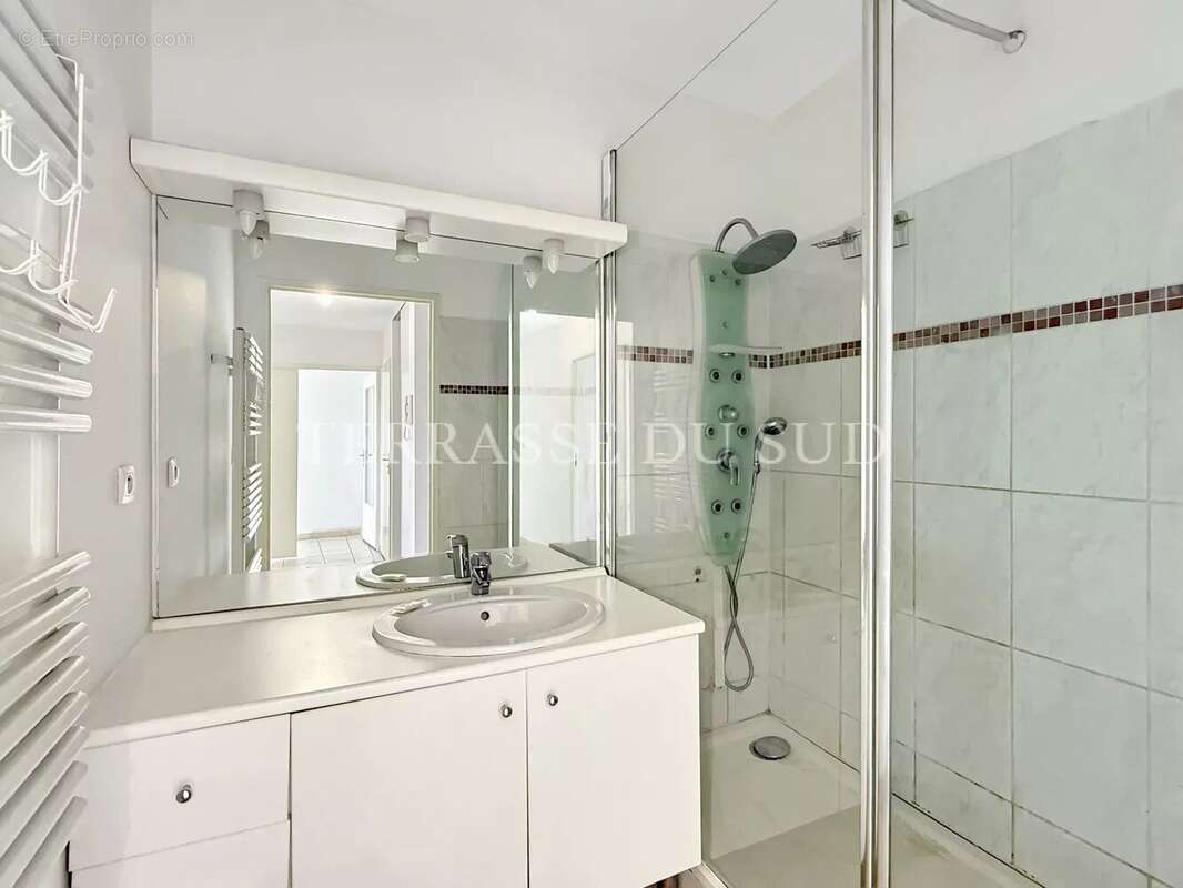 Appartement à MARSEILLE-13E