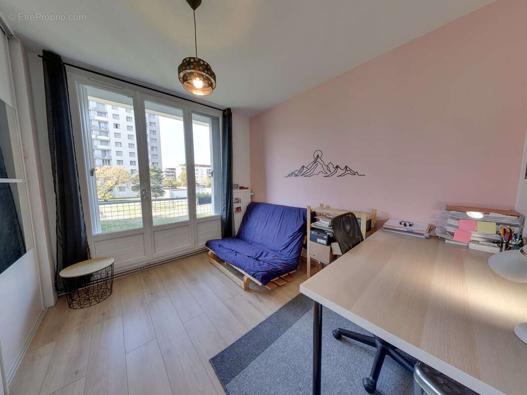 Appartement à ECHIROLLES