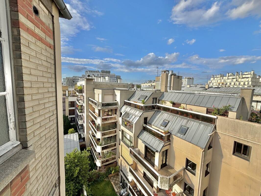 Appartement à PARIS-12E