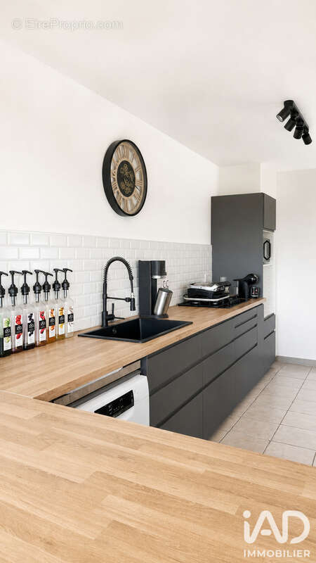 Appartement 101 m² à Villars  - photo 5