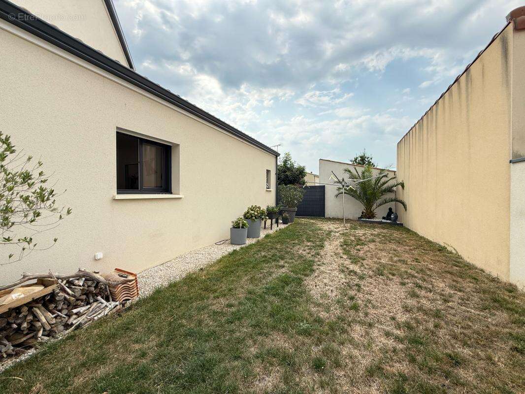 Maison à SAINT-SULPICE-DE-ROYAN