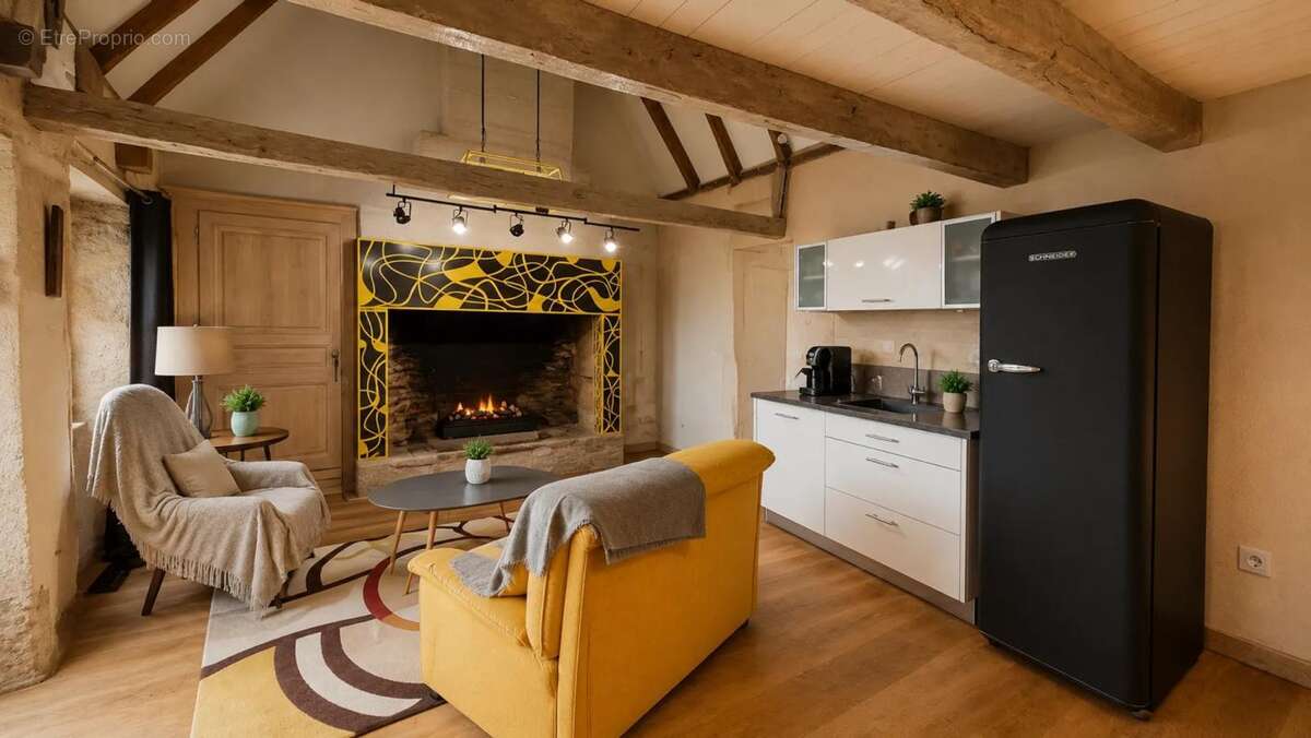 Maison à LACAPELLE-MARIVAL