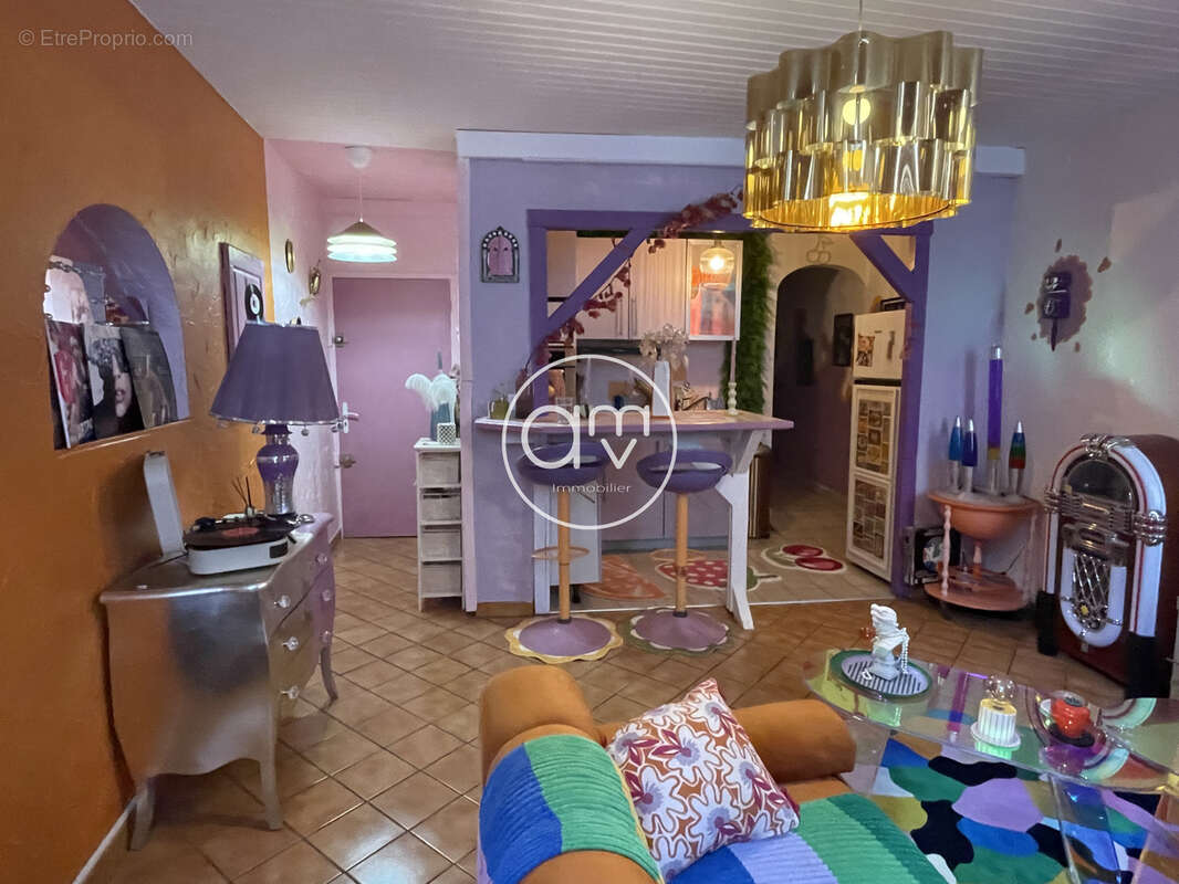 Appartement à LA VALETTE-DU-VAR