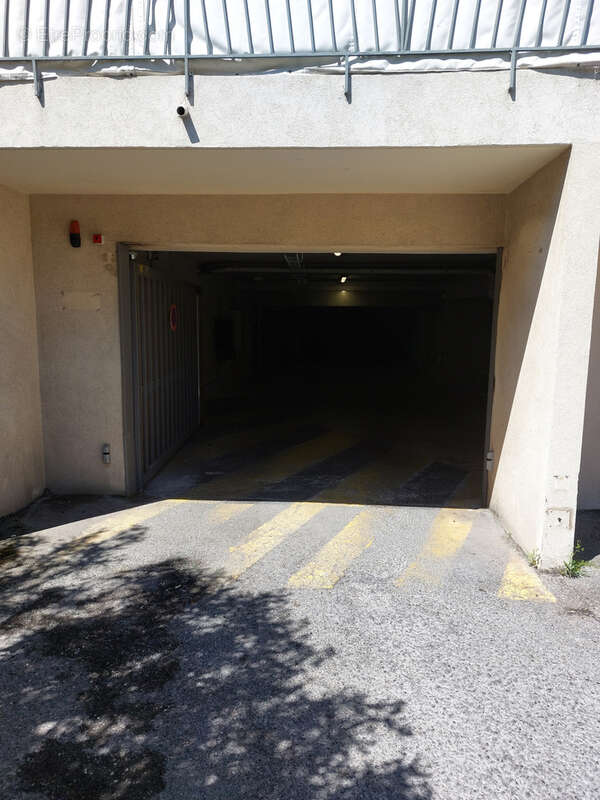 Parking à NICE