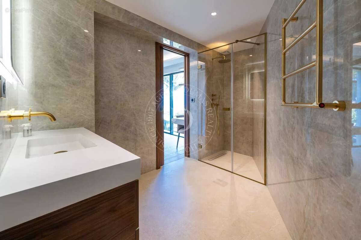 Villa contemporaine avec vue mer à quelques minutes de Monaco - photo 16