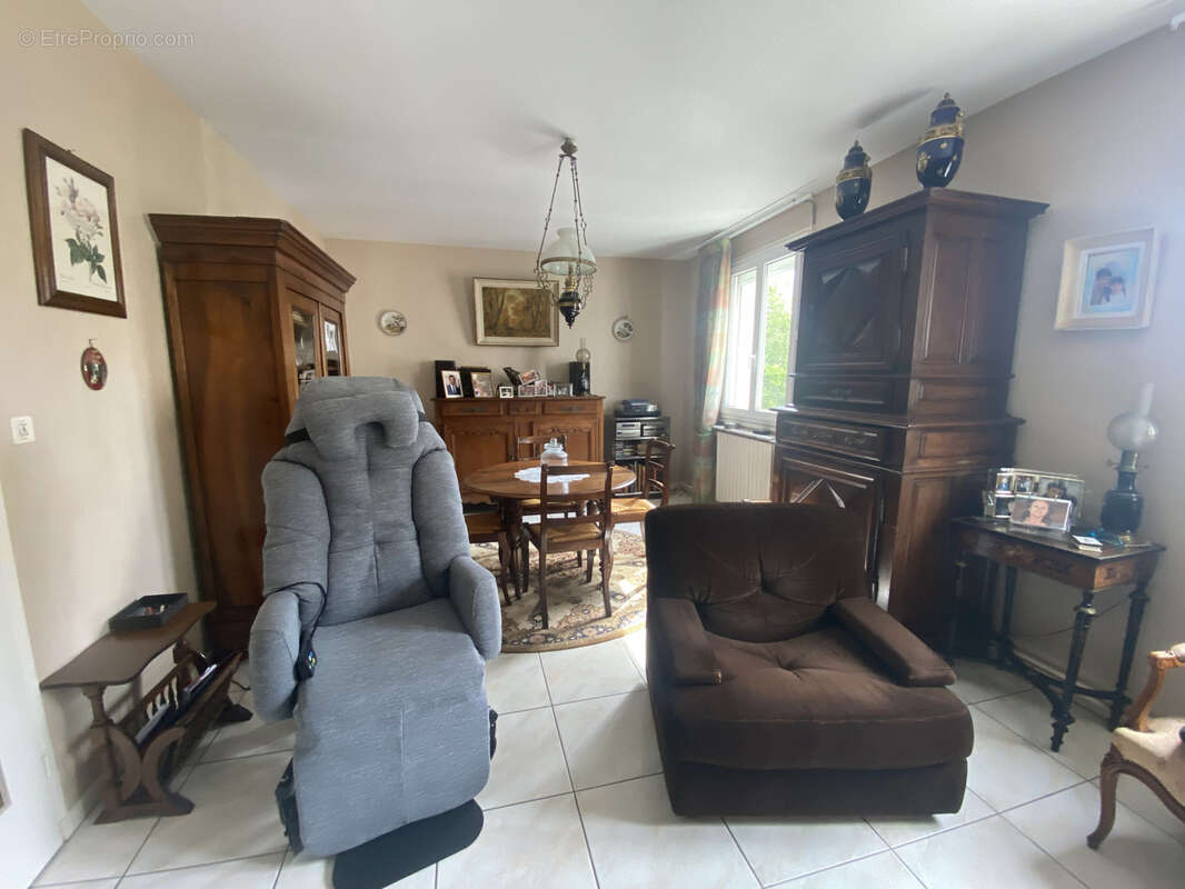 Maison de Type 4 centre ville de périgueux. - photo 5