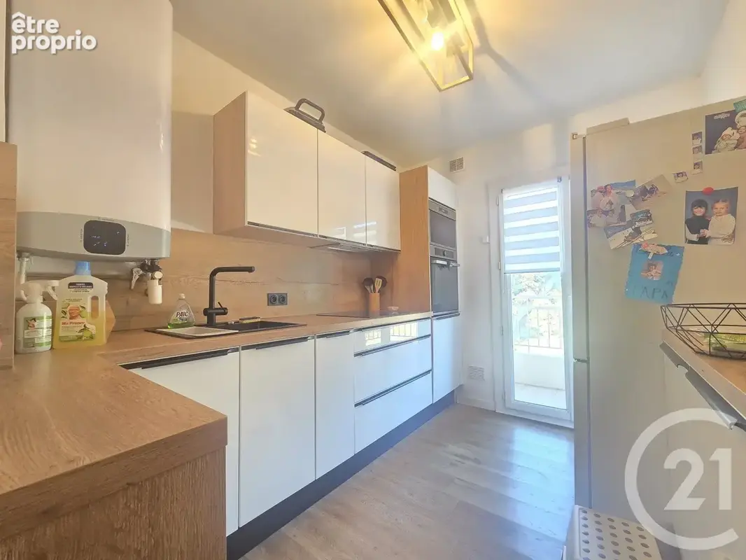 Appartement 4 pièces 82 m² à vendre à Toulon (83200) - photo 5