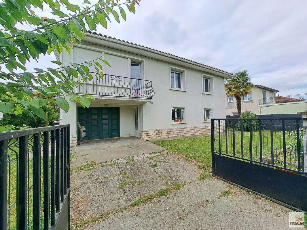 Maison à SAINT-MICHEL