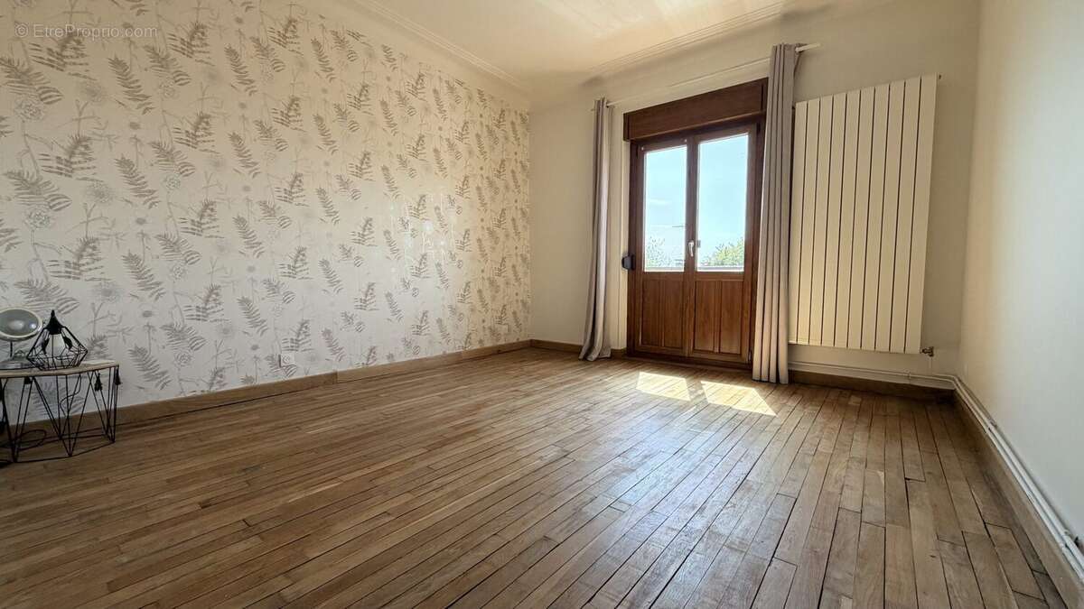 Maison 100 m² à Thiaucourt-Regnieville  - photo 7