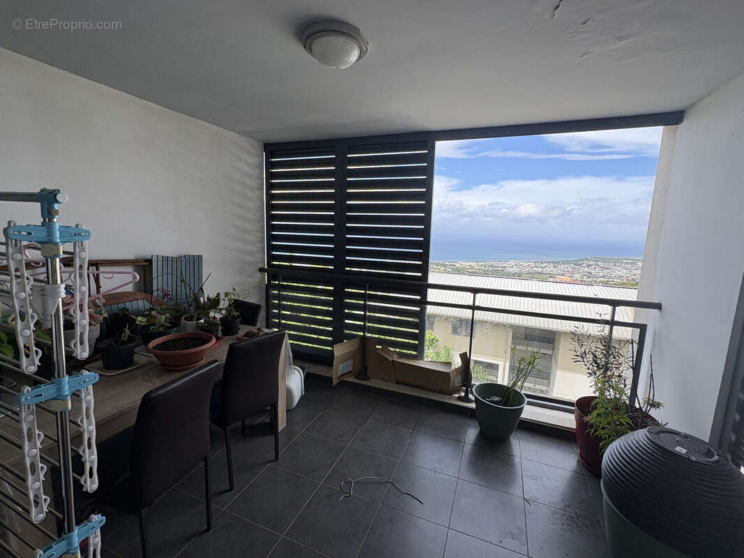 Appartement à SAINT-DENIS