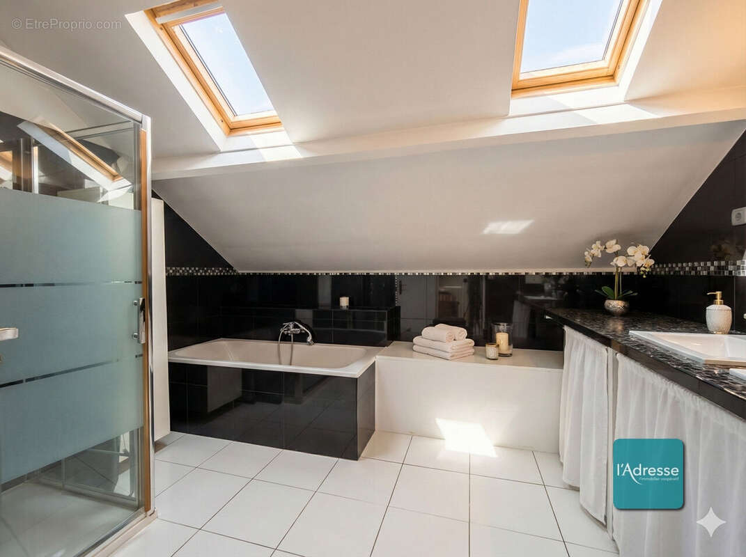 Appartement à NOGENT-SUR-MARNE