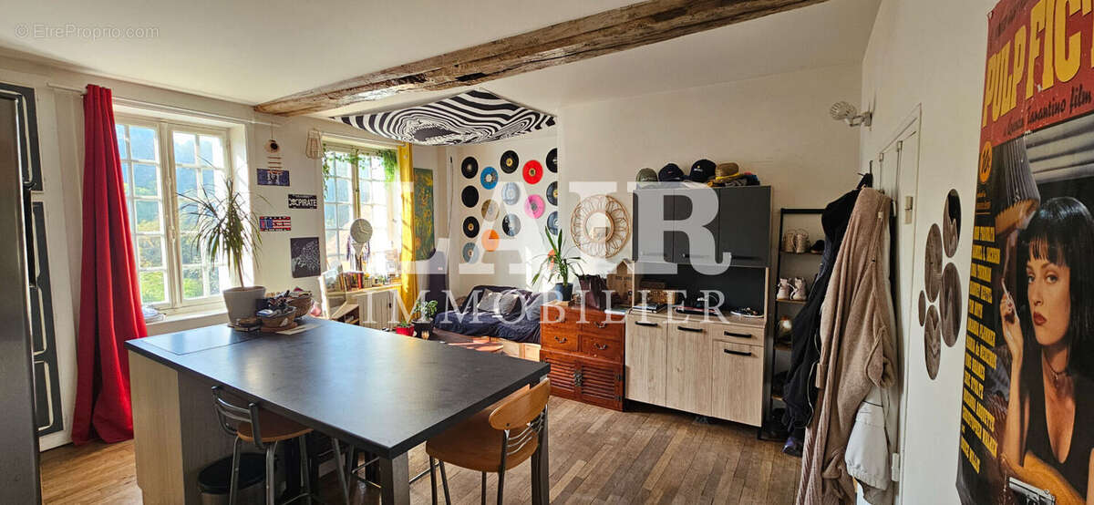 Maison à SAINT-CENERI-LE-GEREI