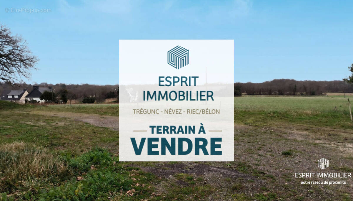 Terrain à PONT-AVEN