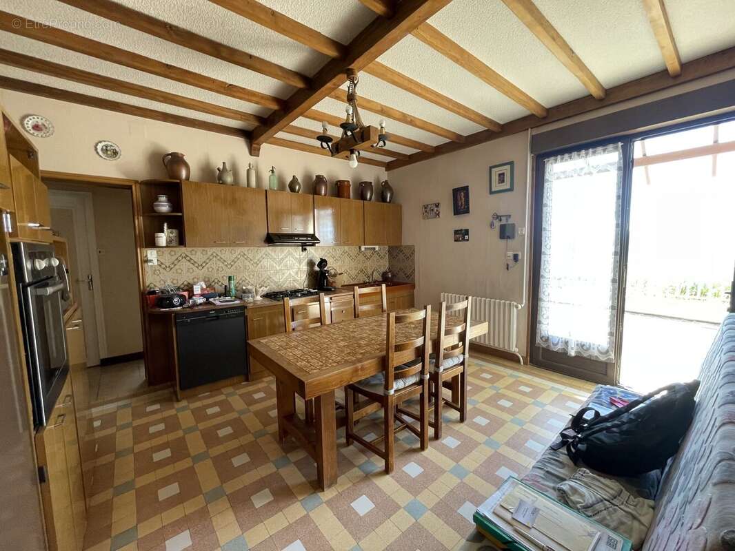 Maison à MONCEAU-LE-NEUF-ET-FAUCOUZY