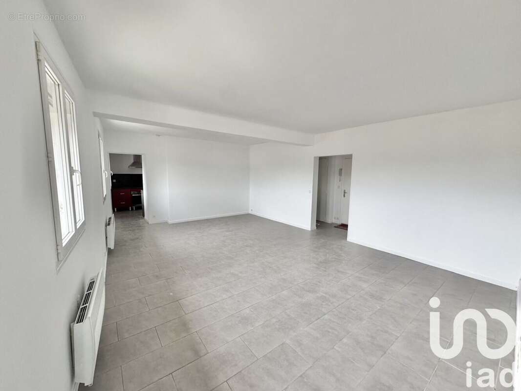 Photo 3 - Appartement à LA FERTE-SOUS-JOUARRE